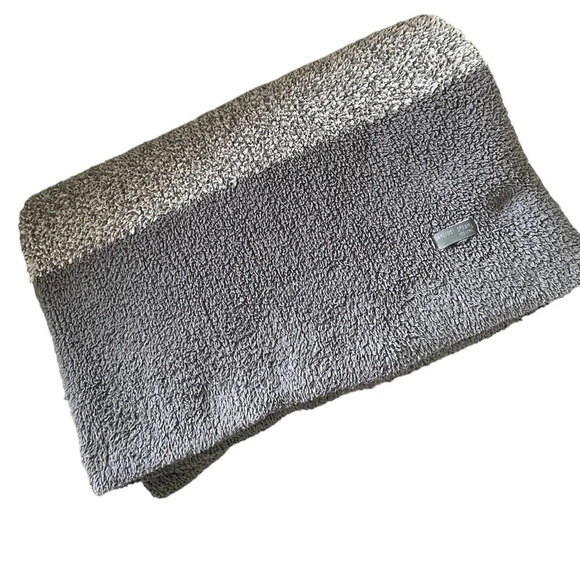 BAREFOOT DREAMS CozyChic® Blanket with Heathered Stripe - Picture 7 of 7